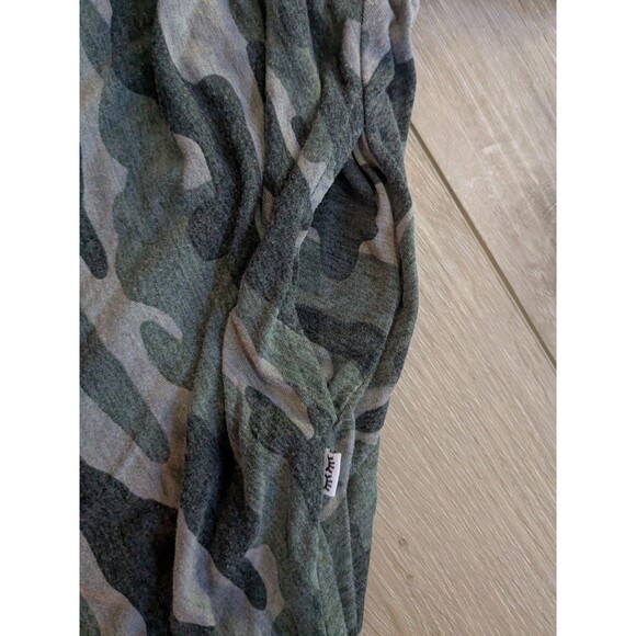 Play by Little Sleepies Dress Green Camo Camoflauge Stars Bamboo Girls 4T - Picture 3 of 6